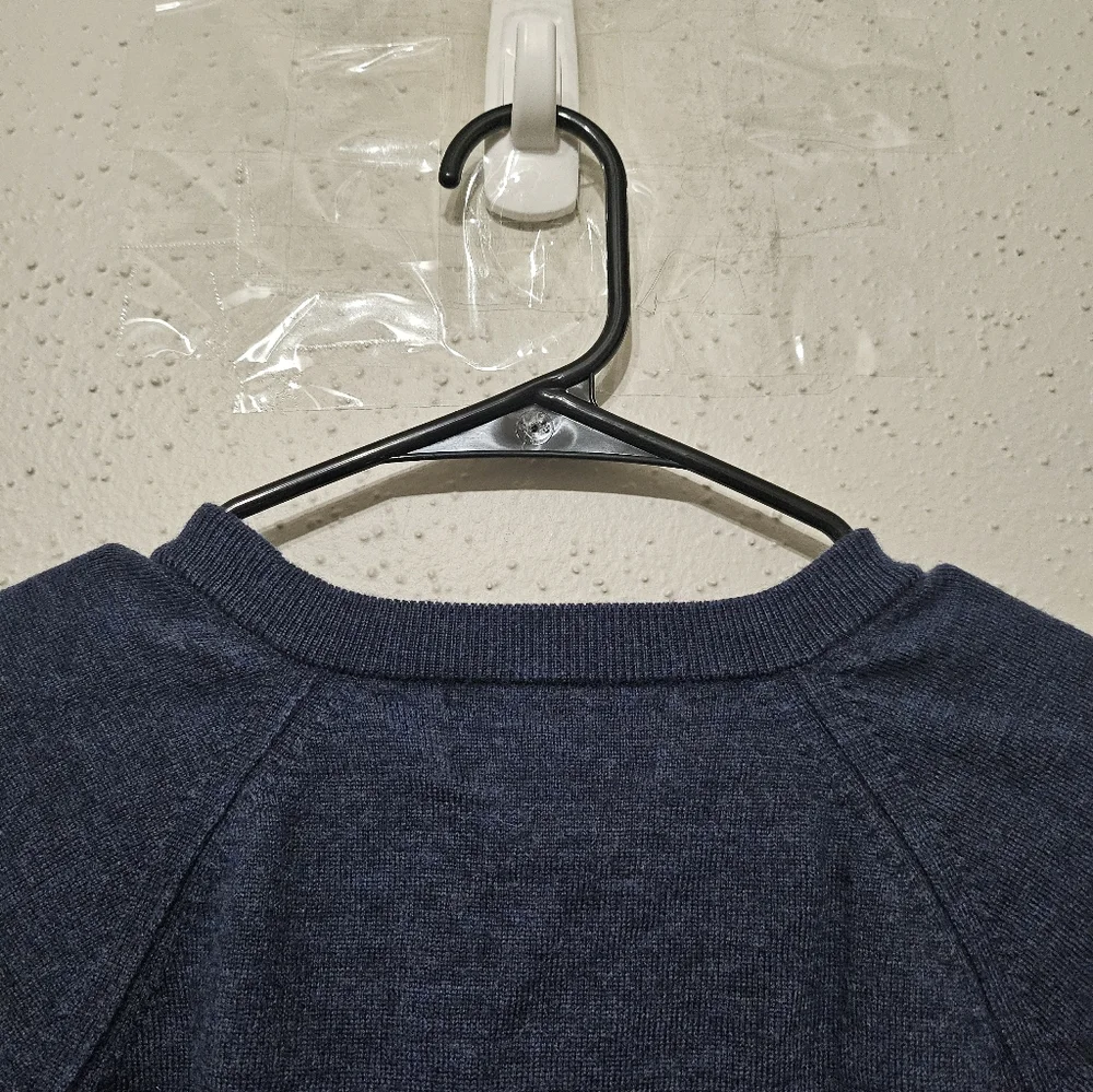 Banana Republic Italian Merino Wool Sweater Large Blue Crewneck Lightweight Knit